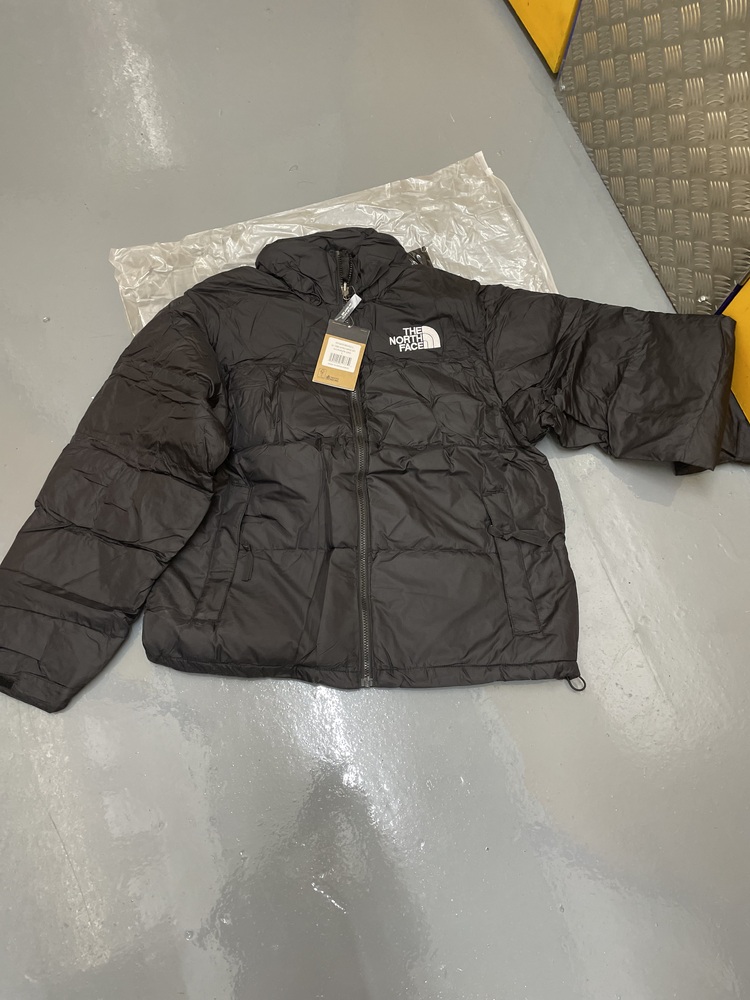 Acton Self storage unit auction IB-2769