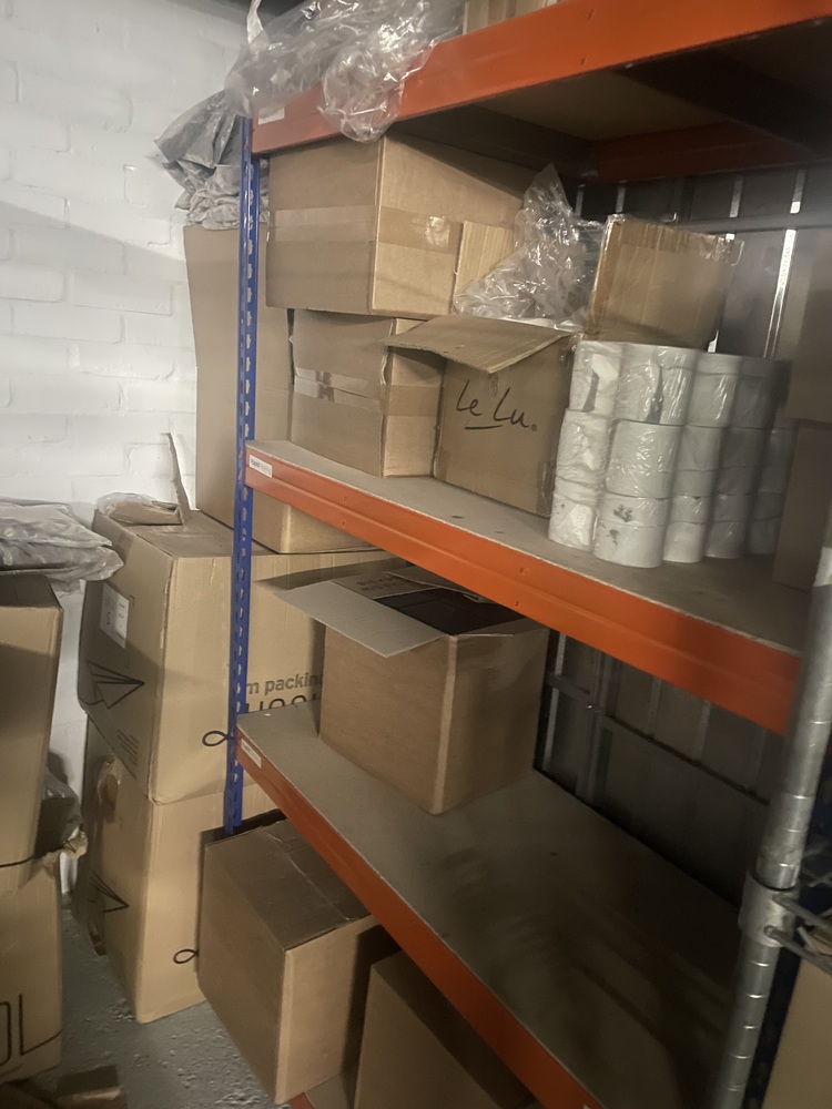 Chelsea Embankment storage facility unit auction IB-3572