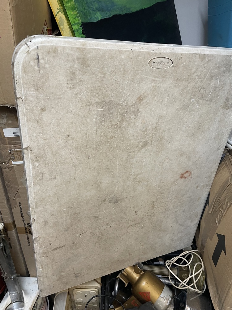 Acton storage facility unit auction IB-2754