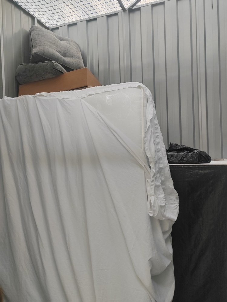 Blackpool Storage auction IB-7513