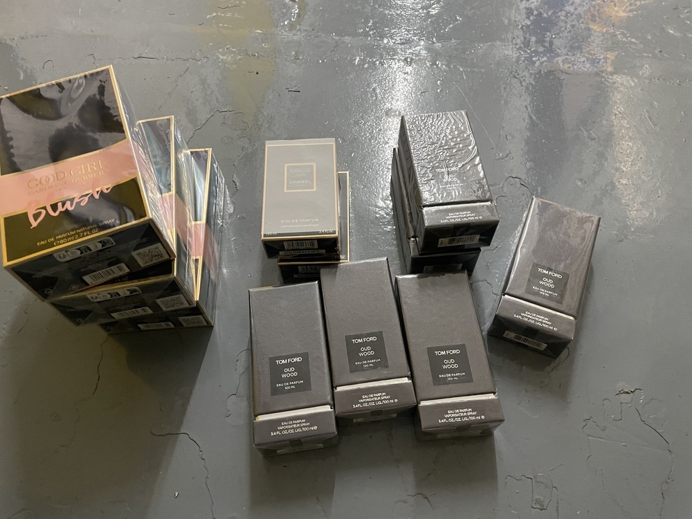Acton Storage auction IB-8171