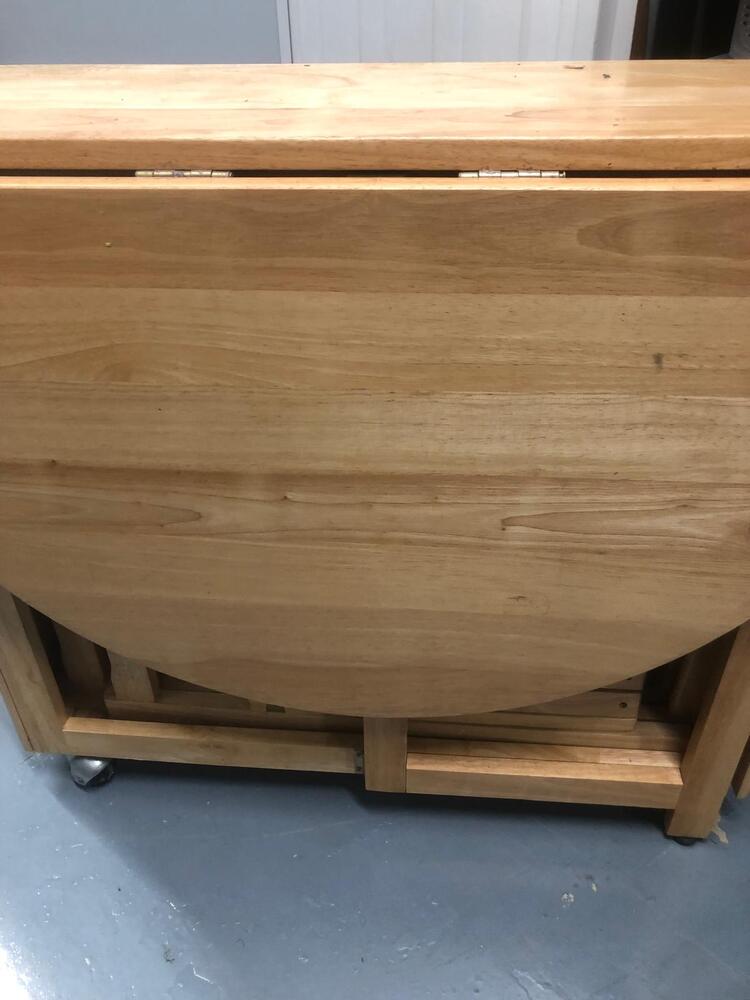 Reading storage facility unit auction IB-4234