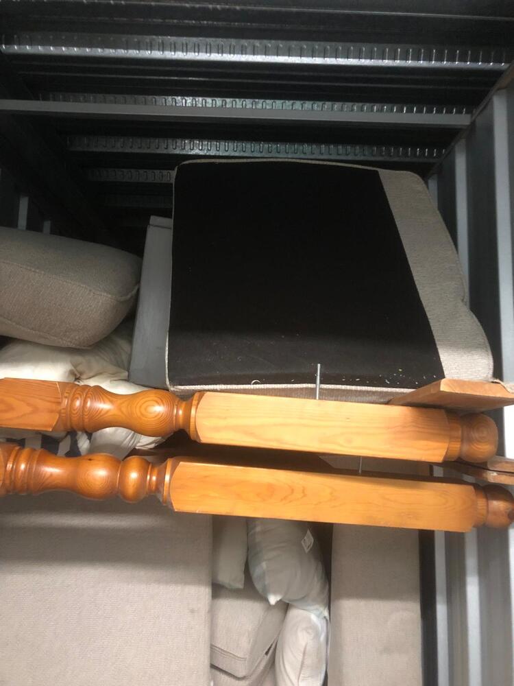 Reading Storage auction IB-4234 30