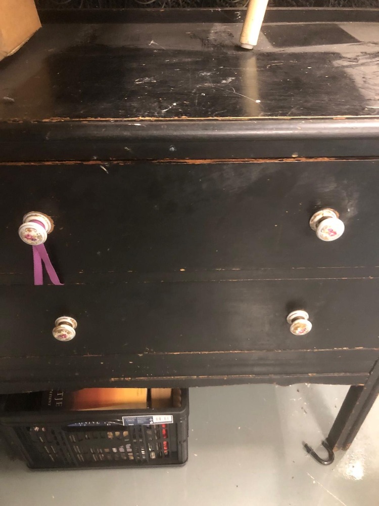 Reading Storage Unit auction IB-3256 12