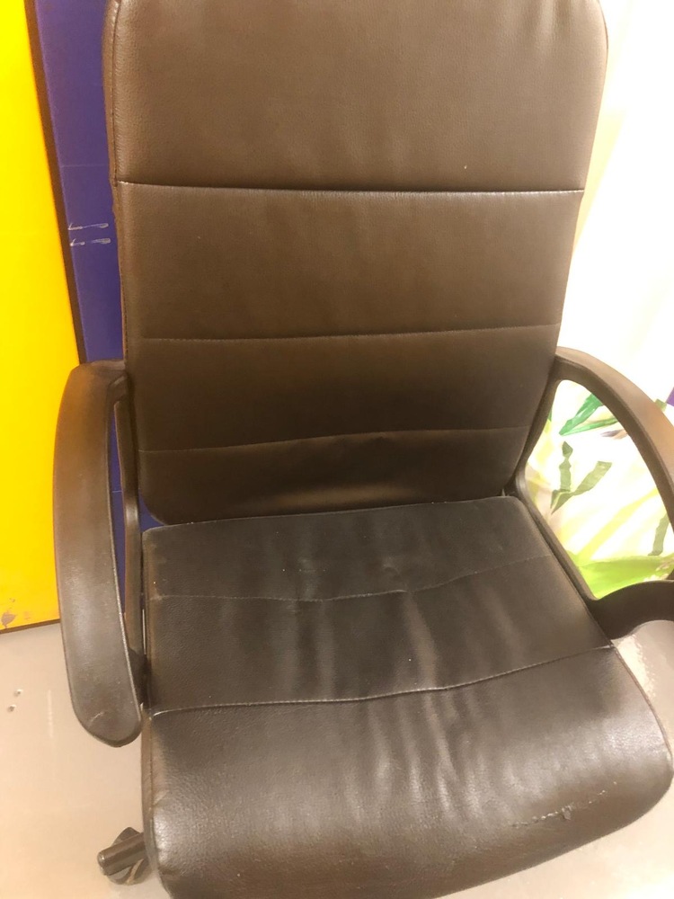 Charlton Storage auction IB-5273 20
