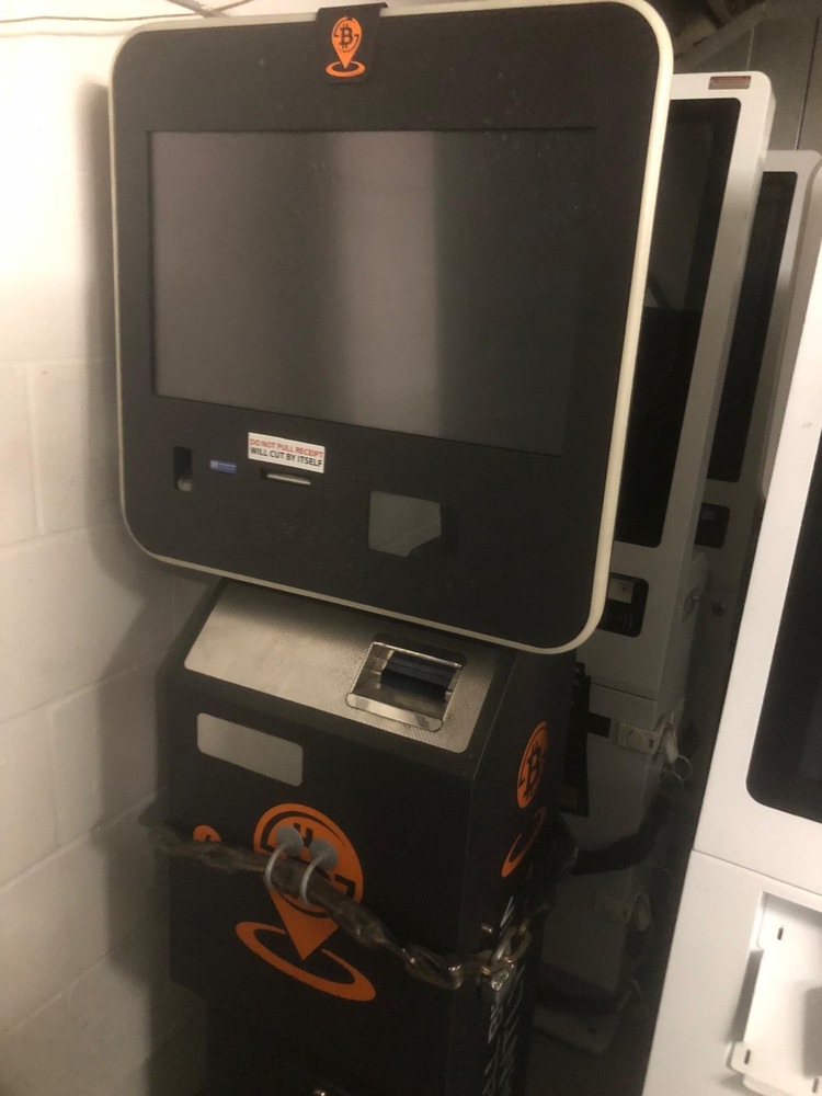 Croydon Storage auction IB-2895 10