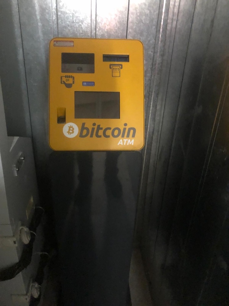 Croydon Storage Unit auction IB-2895 12