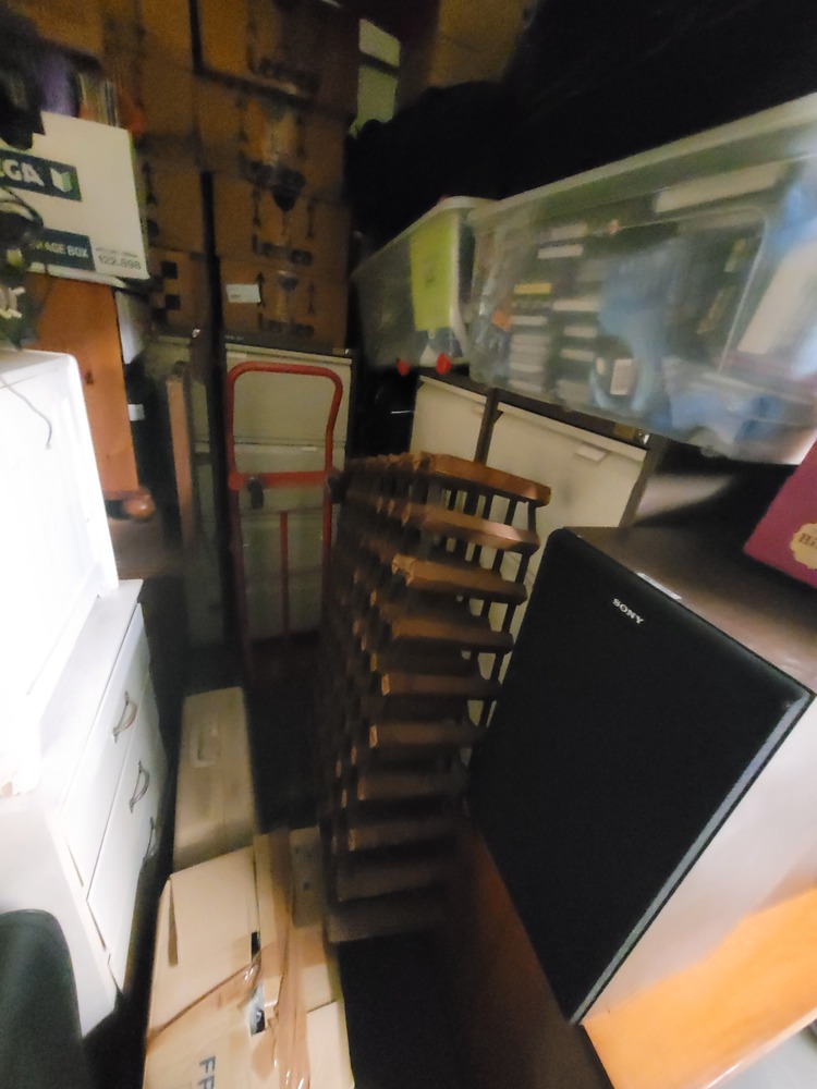 StorageMart Worthing Storage Unit auction IB-9816