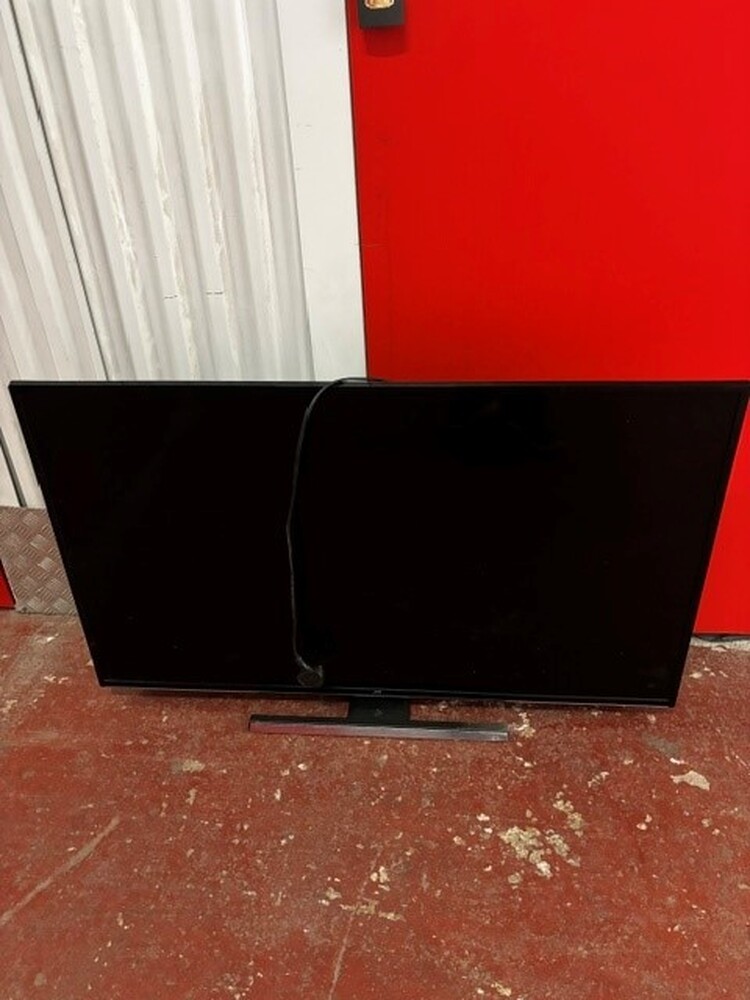 Self Storage Tameside  Self storage facility auction IB-8777