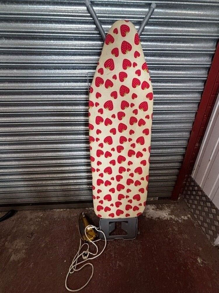 Self Storage Tameside  Self storage auction IB-8777 14