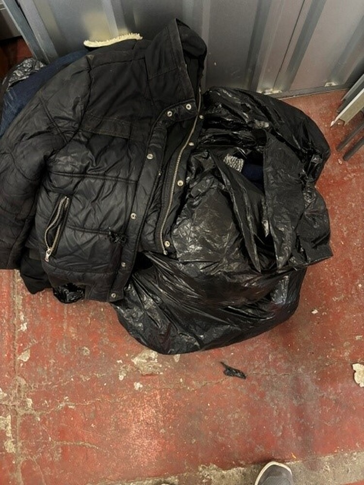 Self Storage Tameside  Storage auction IB-8777 20