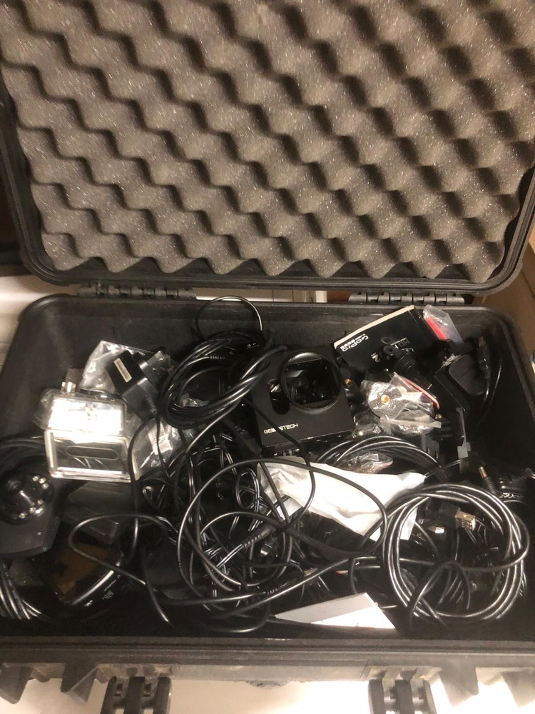 Hayes Storage Unit auction IB-1008 12
