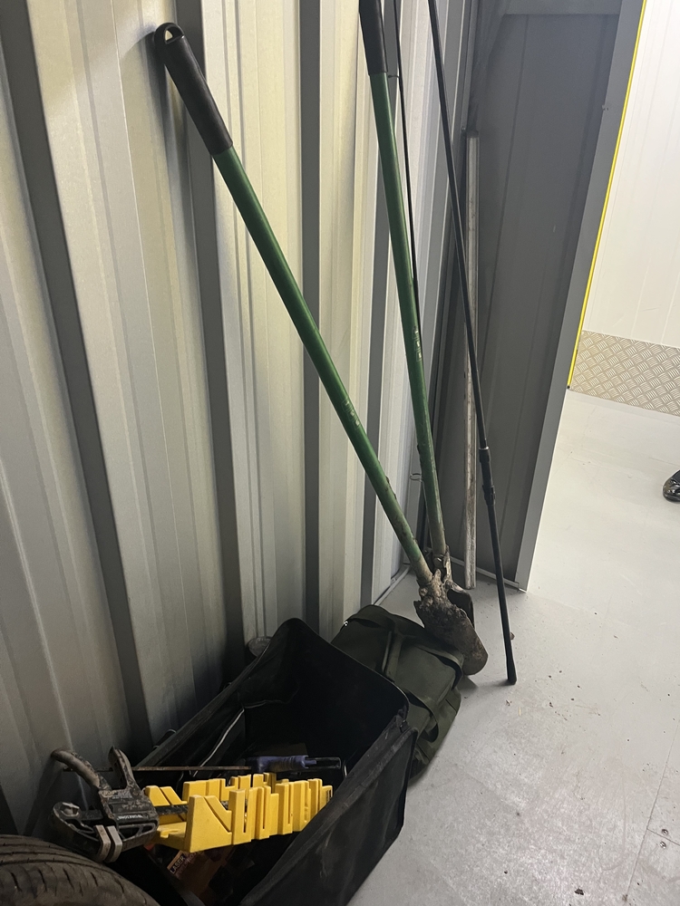 Crewe Storage auction IB-6480 10