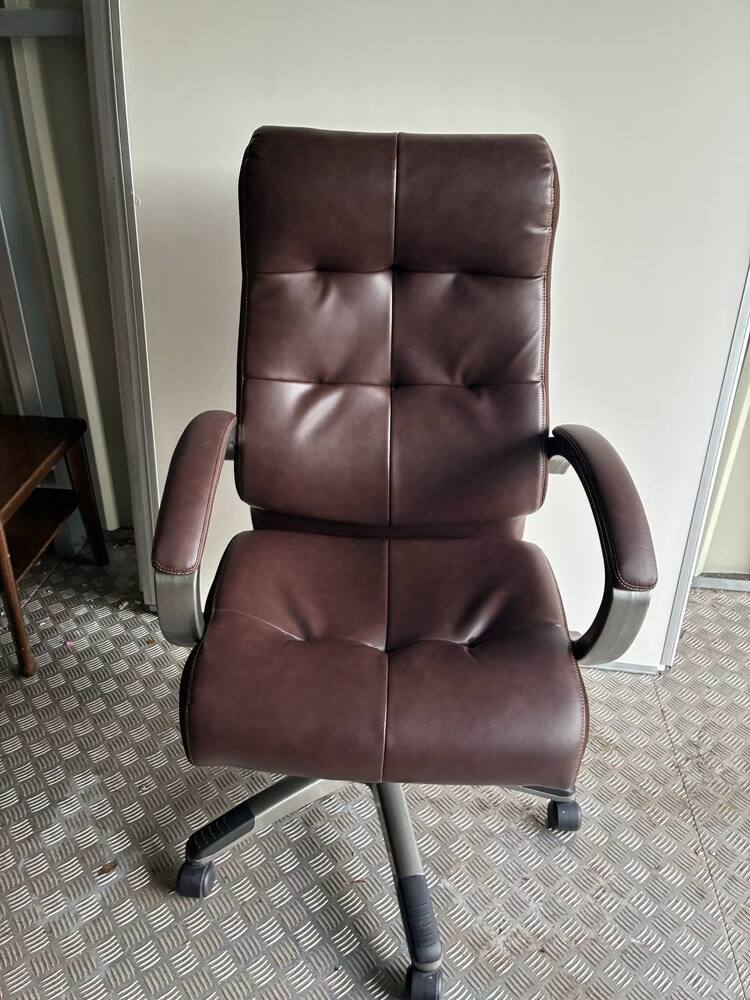 Man & Van Ipswich Storage Unit auction IB-5615 52