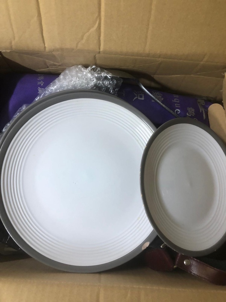Camden Town Storage Unit auction IB-3468