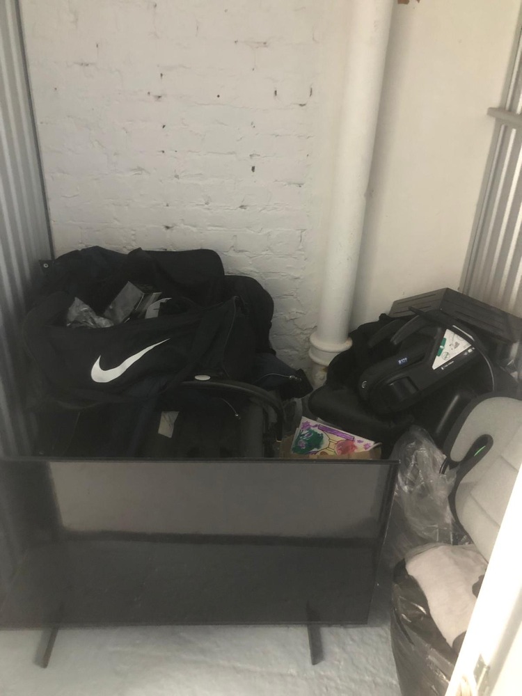 St Johns Wood Storage auction IB-8858