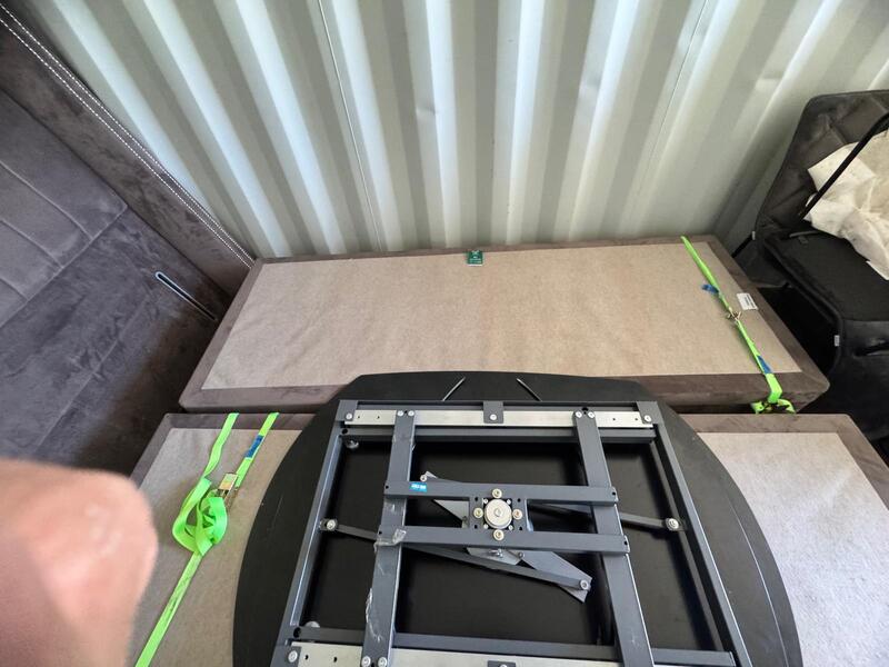 Farnham Storage Unit auction IB-5702 12