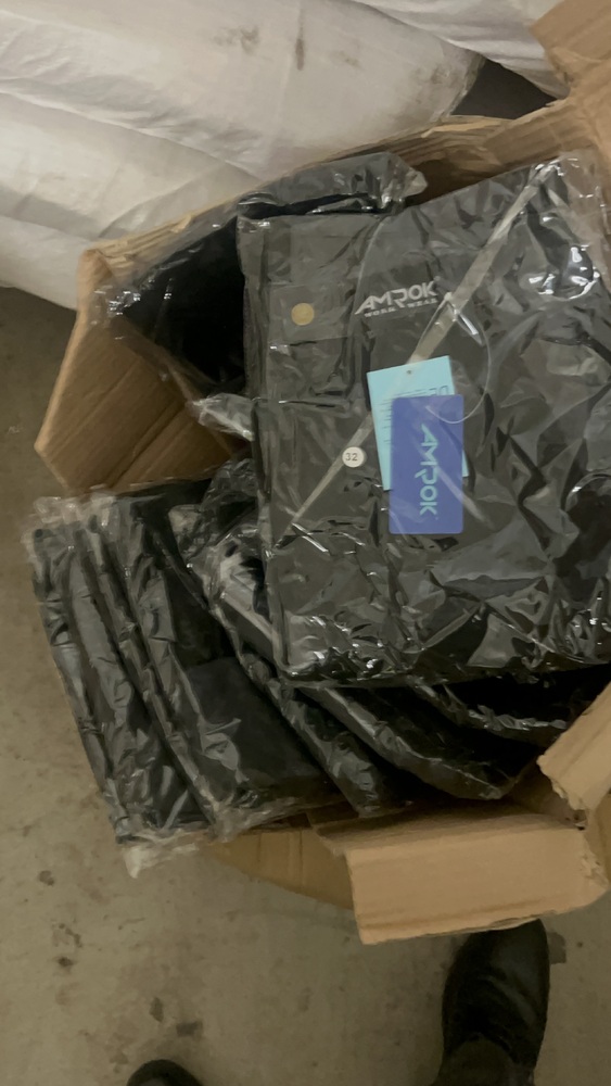 Birmingham Central  Storage auction IB-4525