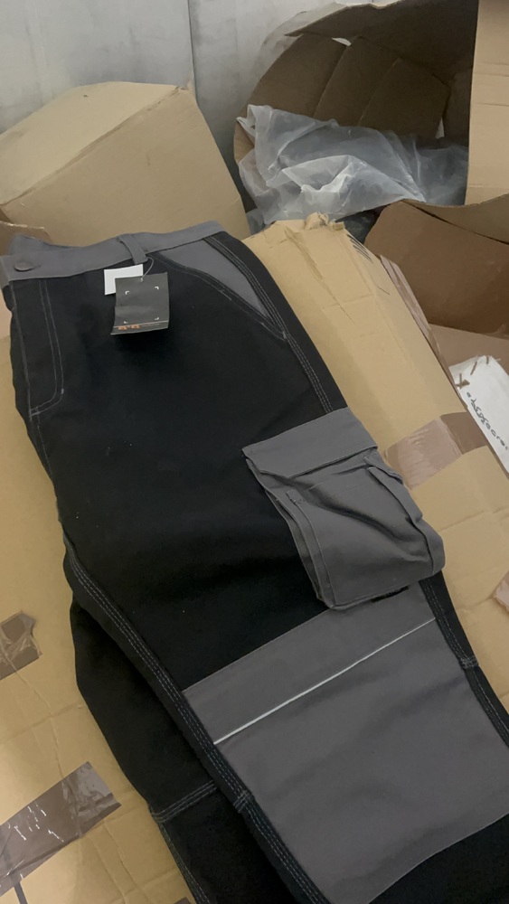 Birmingham Central  storage facility unit auction IB-4525
