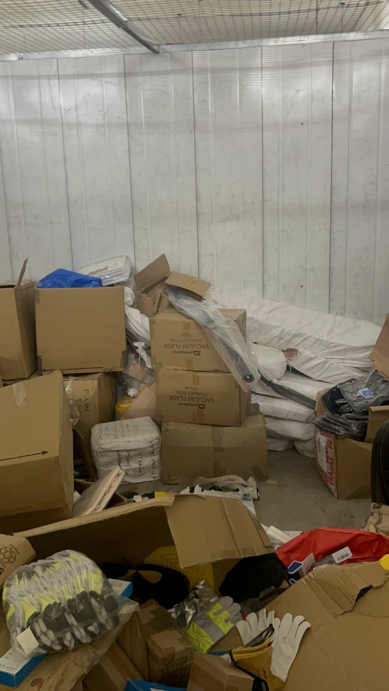 Birmingham Central  Self storage unit auction IB-4525 23