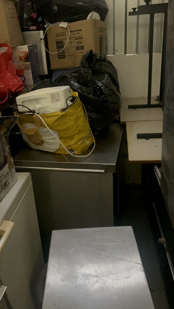 Birmingham Central  Storage Unit auction IB-9204