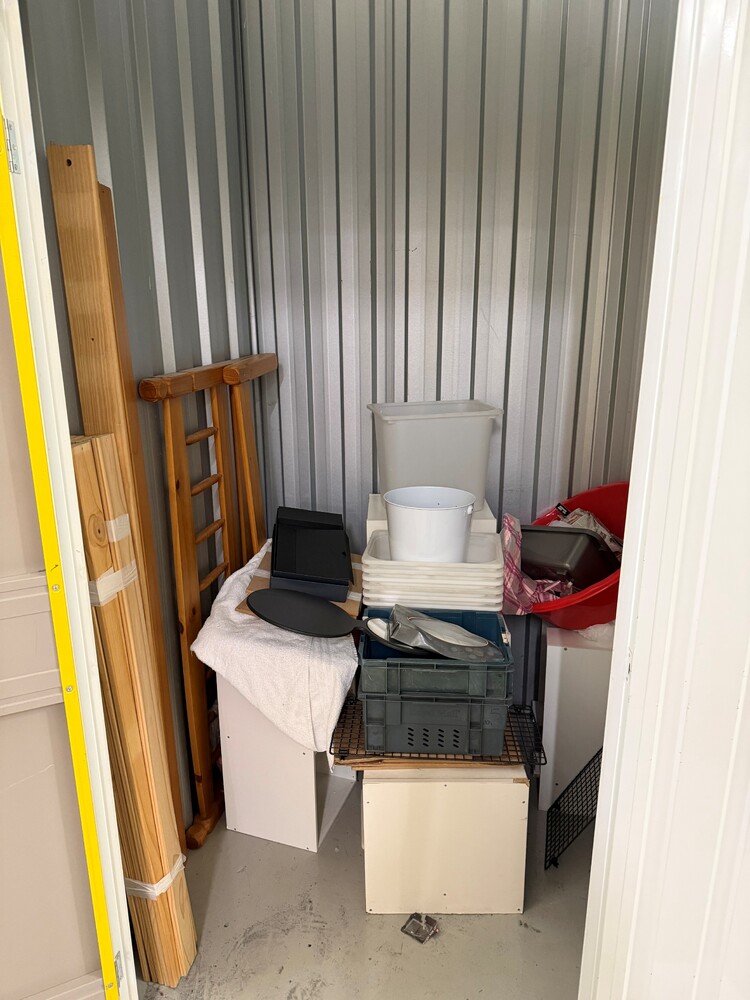 Cricklewood Storage Facility auction IB-7219