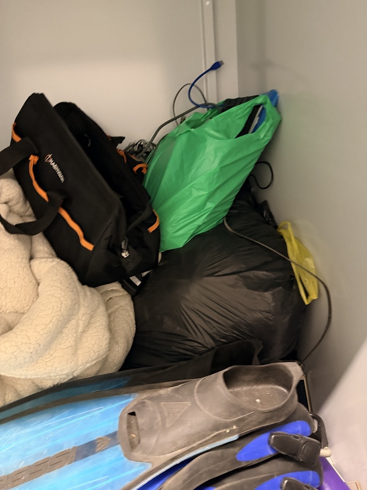 StorageMart Brighton (Crowhurst Rd) Self storage auction IB-4801