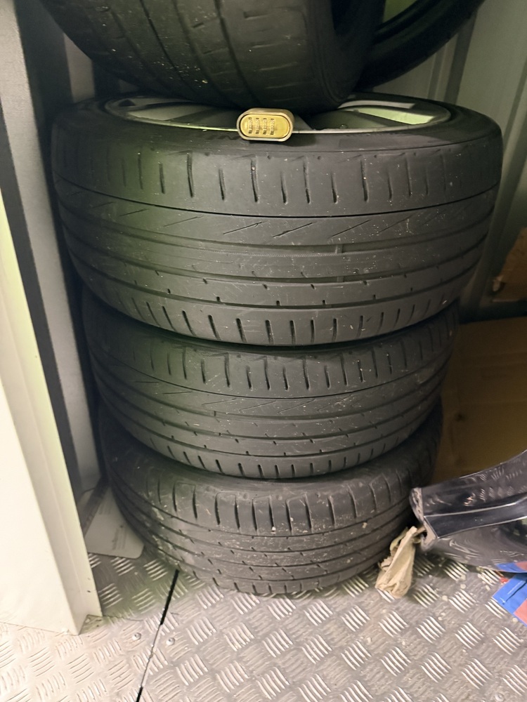 StorageMart Brighton (Crowhurst Rd) Self storage auction IB-7209