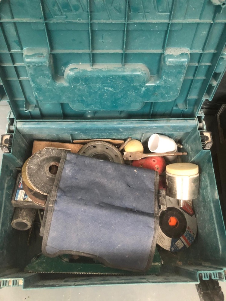 Ruislip storage facility unit auction IB-7467 36