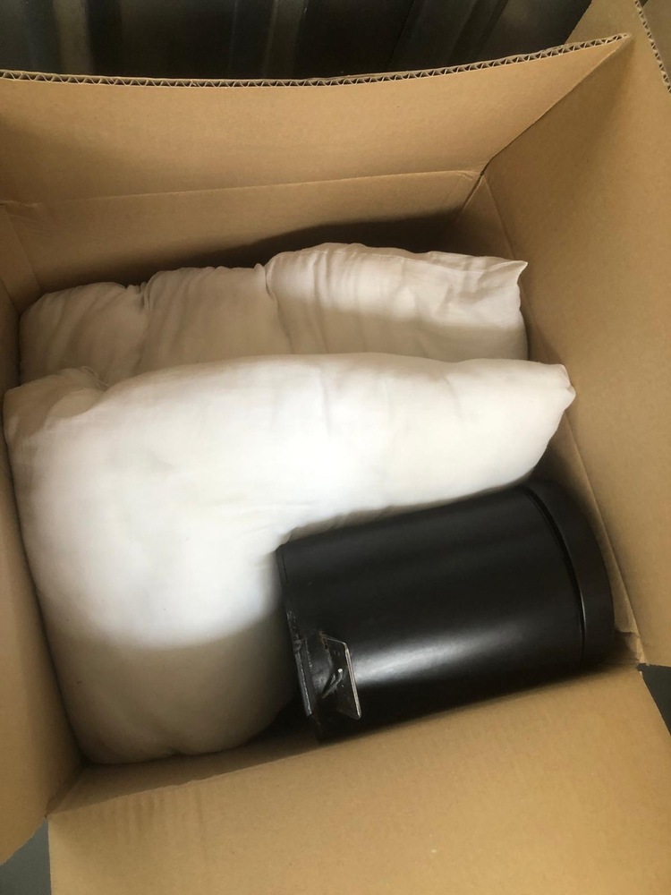 Ruislip storage facility unit auction IB-2928 26