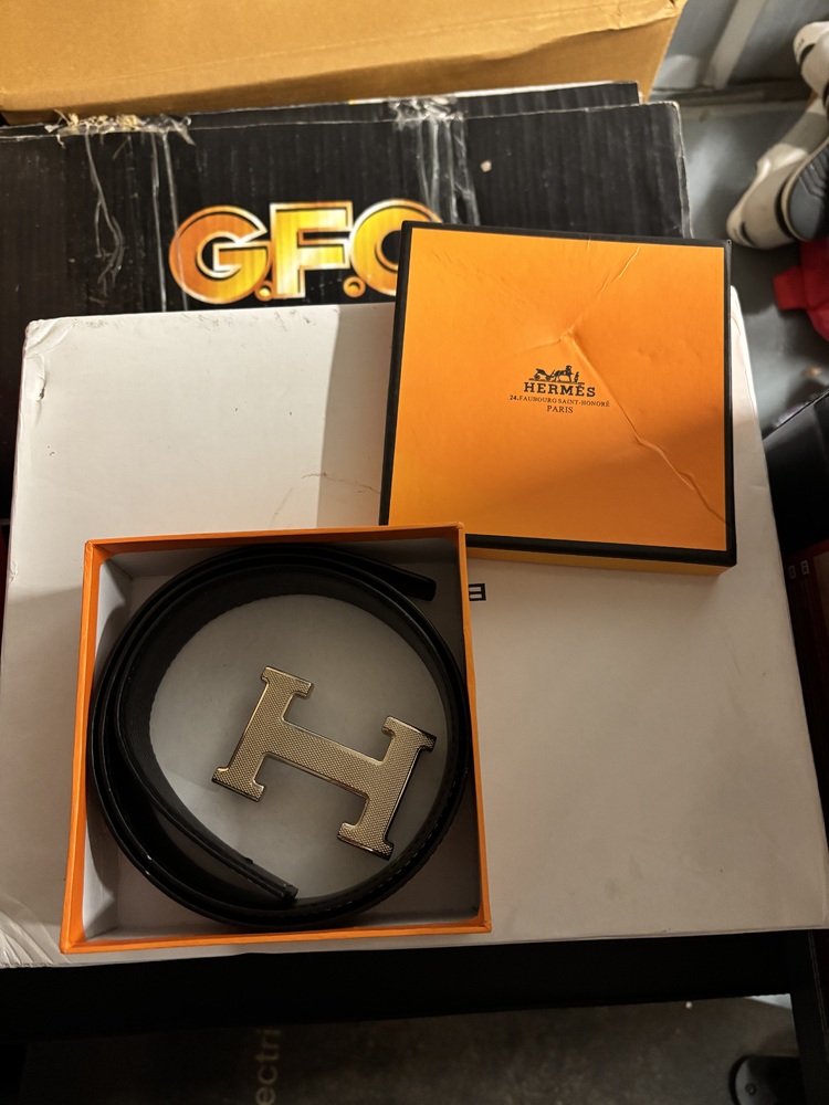 Chingford Storage Unit auction IB-8939 22