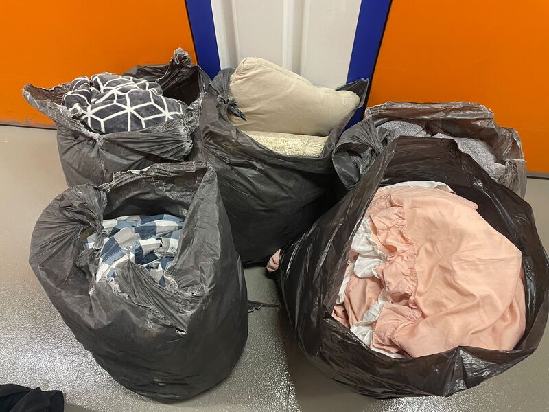Oldham Storage Unit auction IB-9557 12