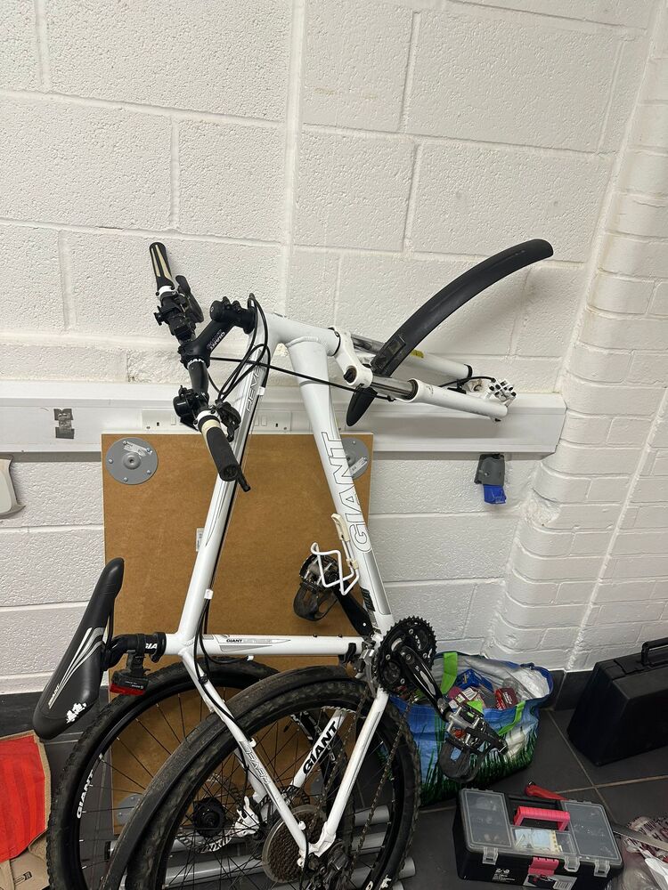 Orange Box - Derby Self storage auction IB-2184 24
