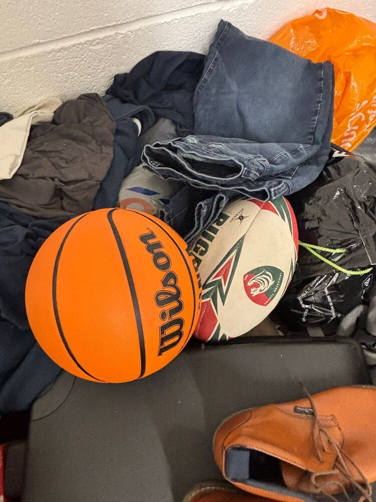 Orange Box - Long Eaton Storage Facility auction IB-1164 11
