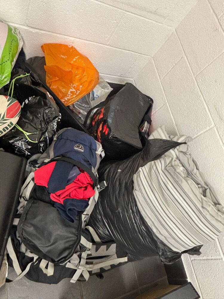 Orange Box - Long Eaton storage facility unit auction IB-1164 16