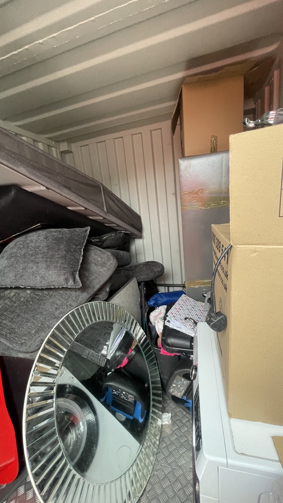 Kirkintilloch Self Storage Storage Unit auction IB-8383