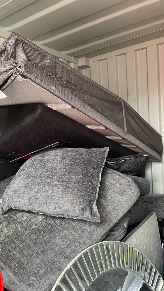 Kirkintilloch Self Storage storage facility unit auction IB-8383