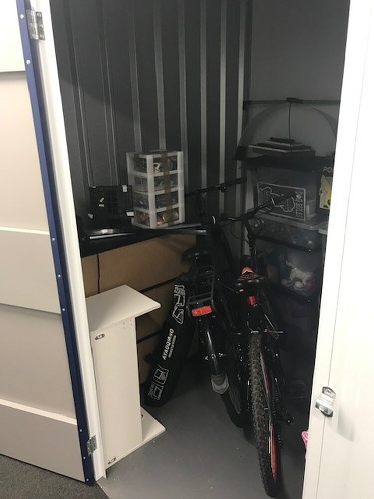 Locked in Self Storage  Storage Facility auction IB-8315