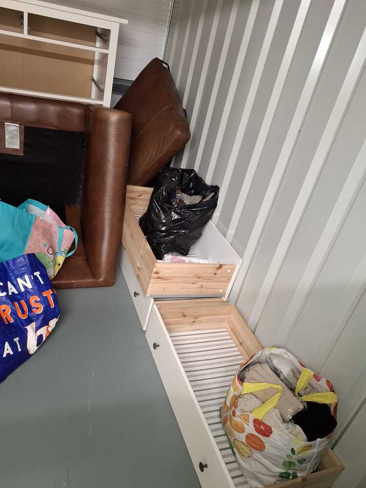 Rugby Storage Unit auction IB-7312