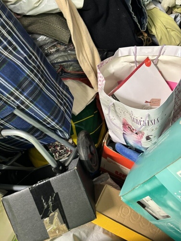 StorageMart Ipswich Self storage auction IB-5467