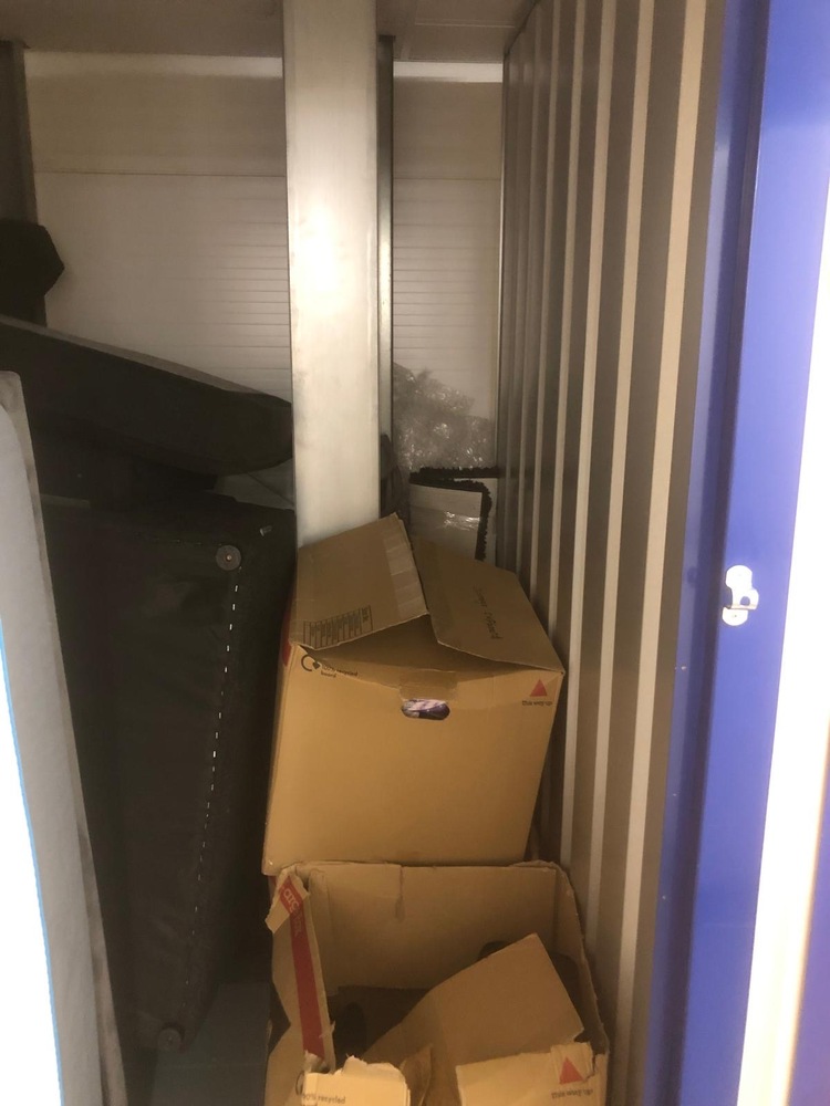 Crayford Self storage auction IB-8672 14