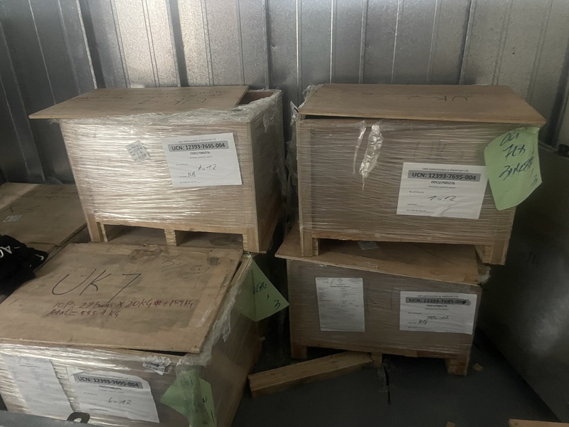 Battersea Park Storage auction IB-4946 10