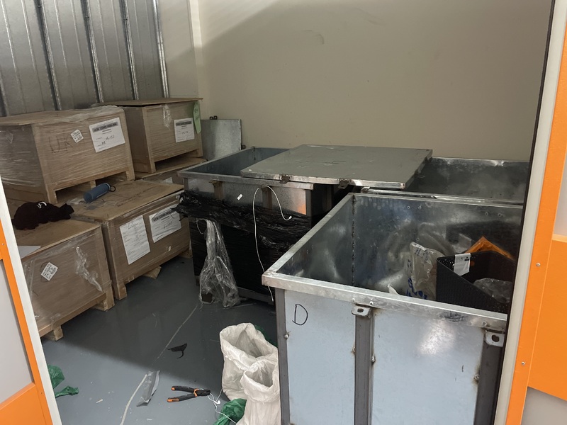 Battersea Park Storage Unit auction IB-4946 12