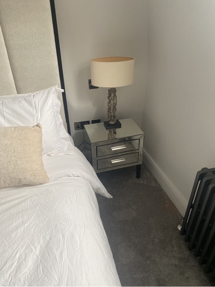 Fulham Self storage unit auction IB-9265
