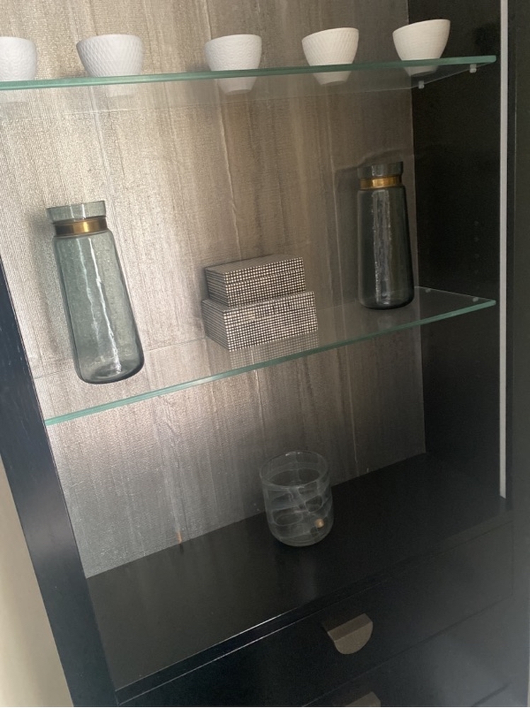 Fulham Storage Unit auction IB-9265 42