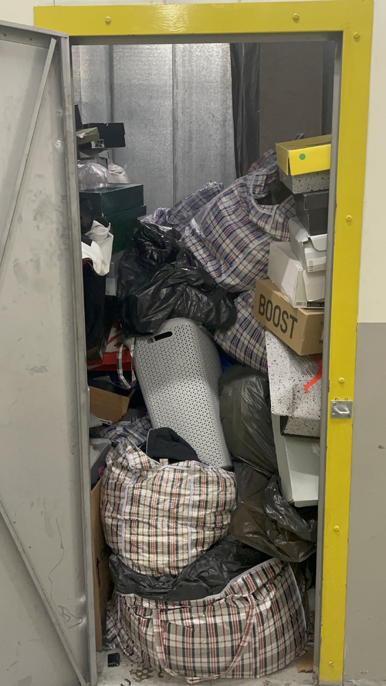 Clapham Park Storage auction IB-5125 20