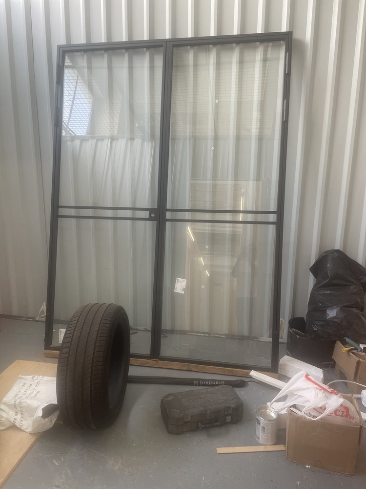 Brentford Storage Facility auction IB-7821 11