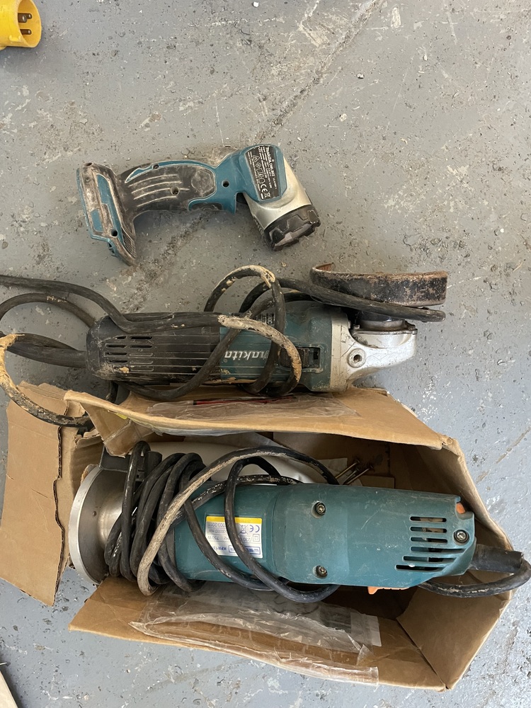 Brentford Self storage facility auction IB-7821 15