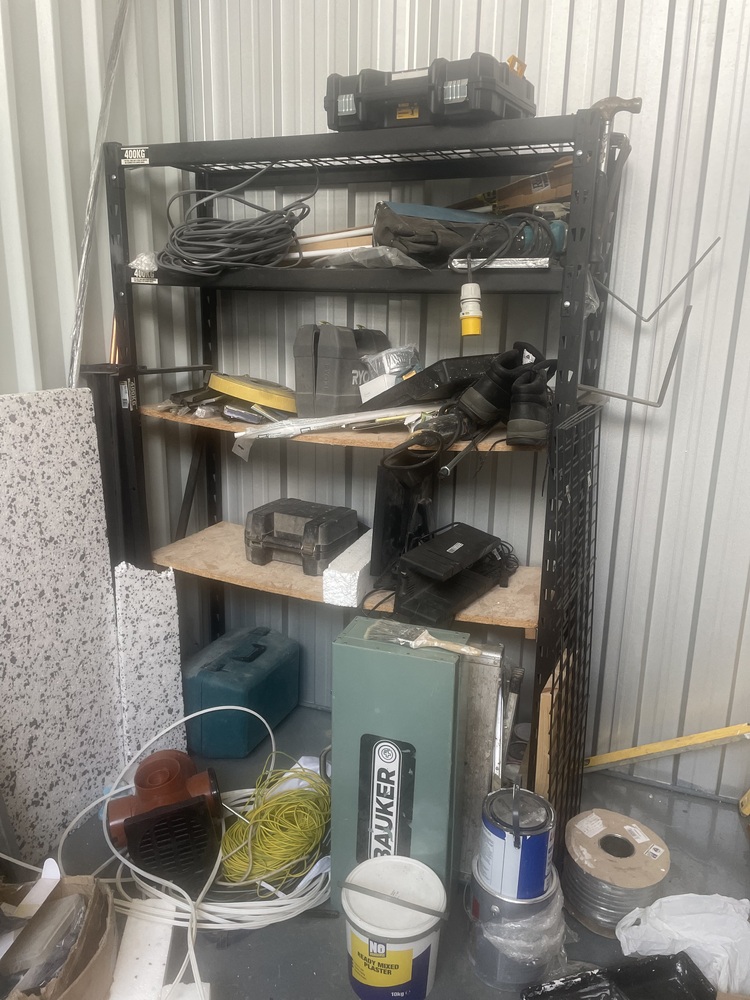 Brentford Storage Facility auction IB-7821 21