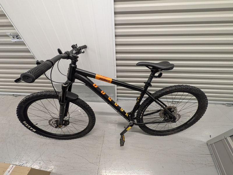 Wednesbury Storage auction IB-3224